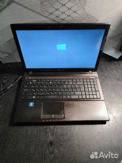 Ноутбук asus