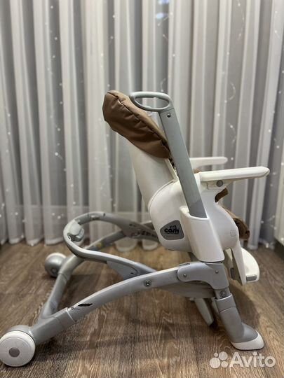 Стульчик для кормления cam