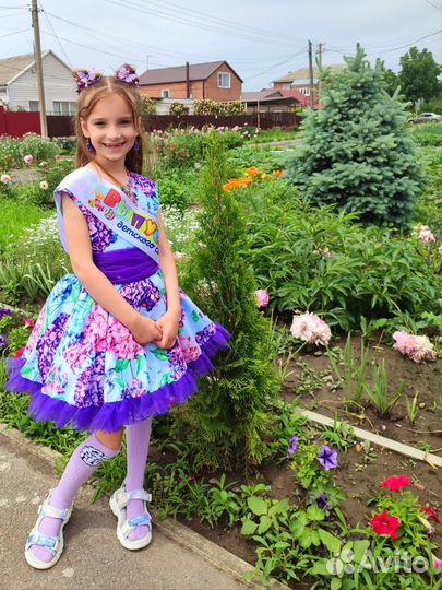 Нарядное платье