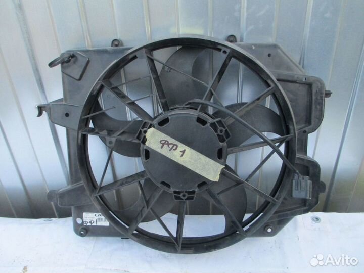 Диффузор вентилятора. Мотор. Форд Фокус 1