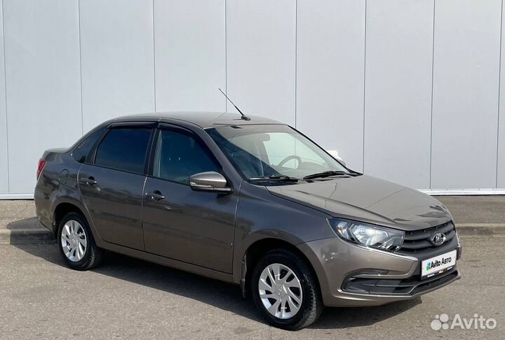 LADA Granta 1.6 МТ, 2020, 28 001 км