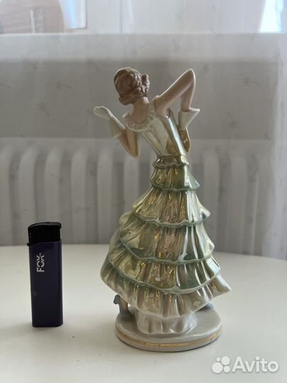 Статуэтка германия фарфор танцовщица