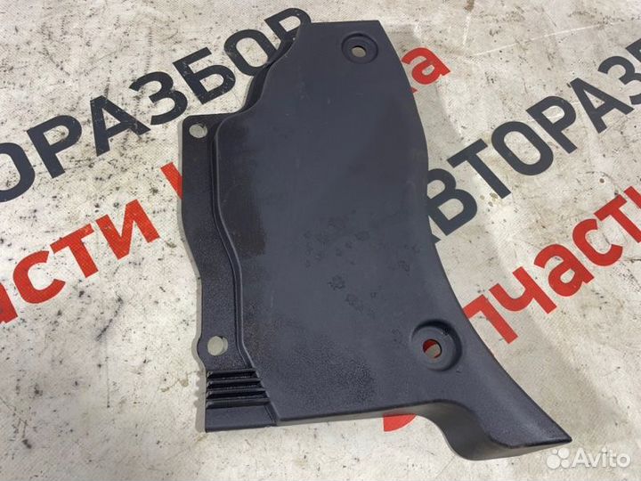 Обшивка салона левая Land Rover Range Rover Vogue