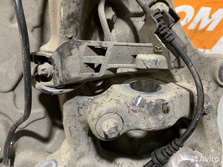 Цапфа/кулак поворотный передний правый Mercedes-Benz C-Class