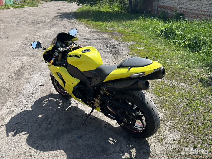 Kawasaki zx10r 2006г