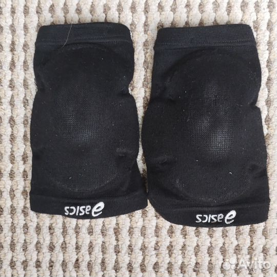 Наколенники волейбольные