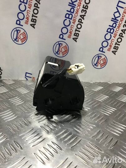 Пепельница Toyota Avensis 2 T250