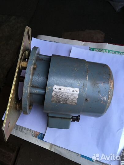 Электродвигатели 380 в - 370 вт, 380 в - 250 вт