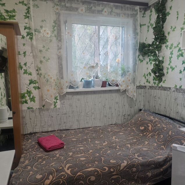 Комната 10 м² в 2-к., 1/12 эт.