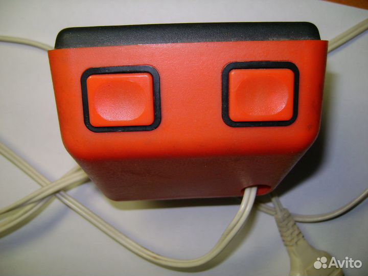 Часы электроника alpha настольные 12-41А