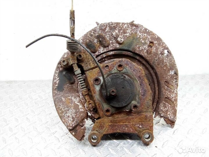 Ступица задняя левая Mazda CX-7 ER