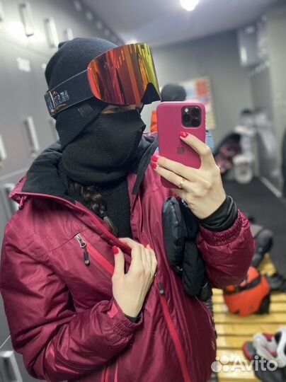 Горнолыжная куртка женская 44