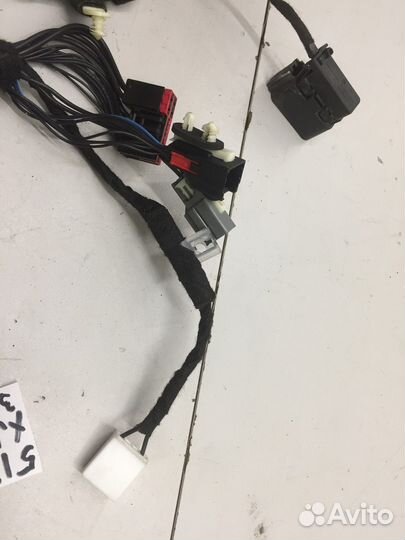 Электропроводка двери задней правой (Jaguar XJ)