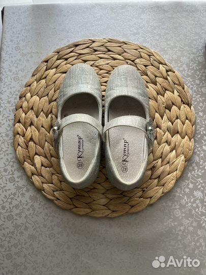 Туфли на девочку 28 размер