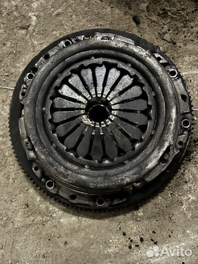 Маховик ваз 2114