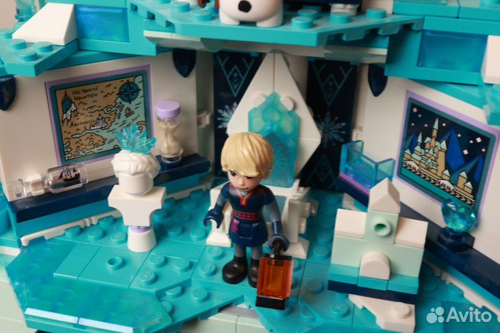 Lego Disney Princess Ледяной замок 43197