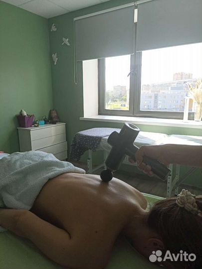 Массажист, медсестра, косметолог