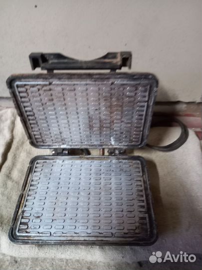 Электрическая вафельница СССР