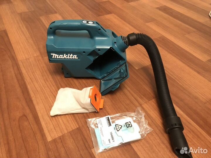 Аккумуляторный пылесос makita CL121 DWA