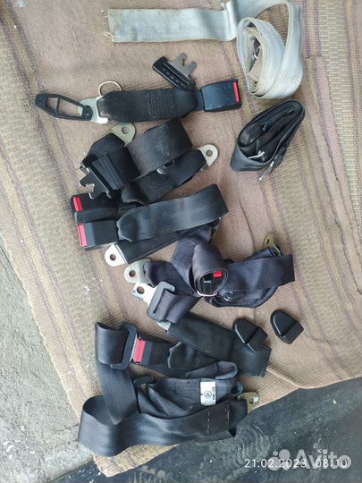 Комплект ремней безопасности