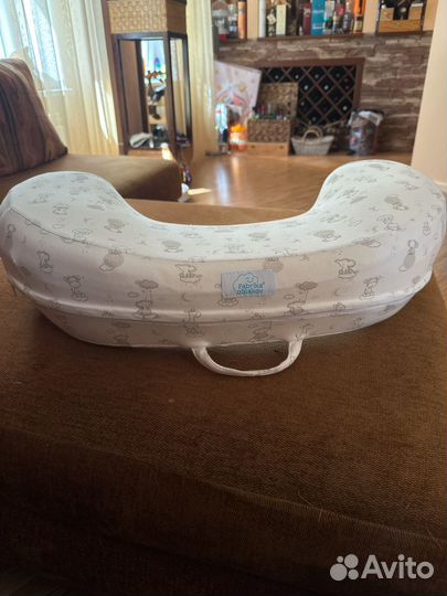 Подушка для кормления