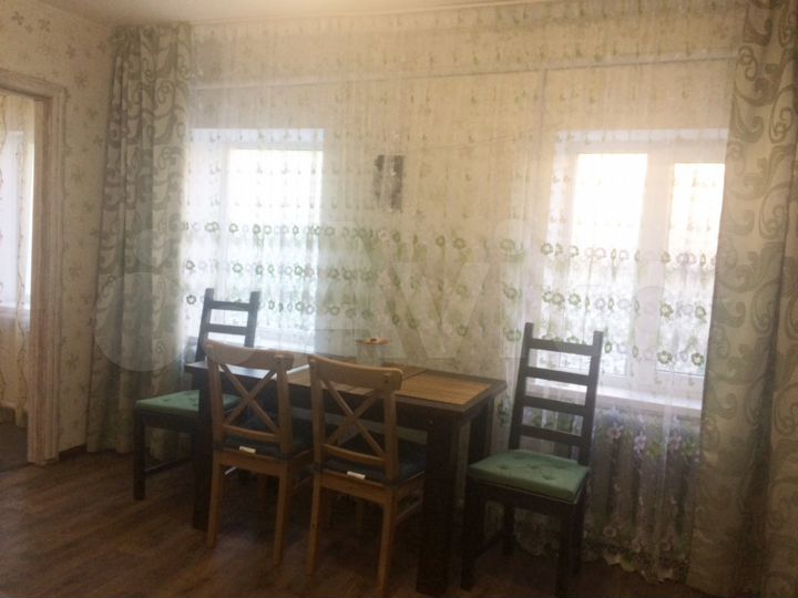 Дом 54 м² на участке 5 сот.