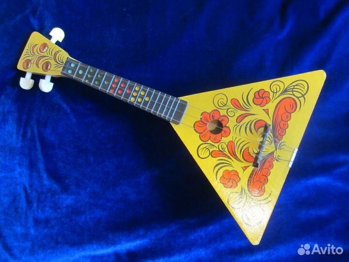 Советская балалайка детская