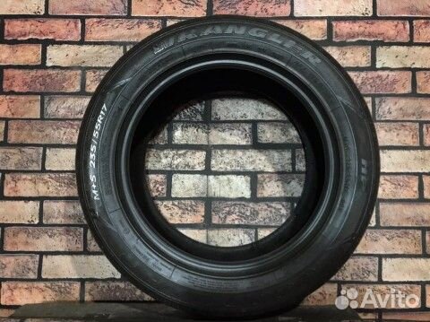 Goodyear Wrangler HP 235/55 R17