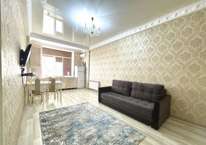 1-к. квартира, 54 м², 4/9 эт.