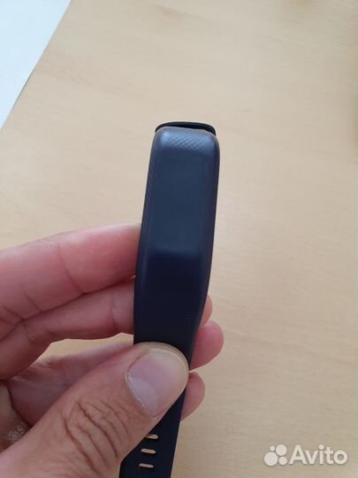 Фитнес браслет garmin