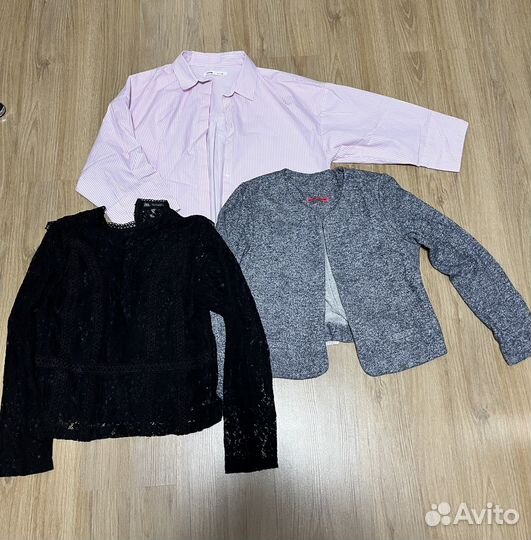 Пакетом женские вещи