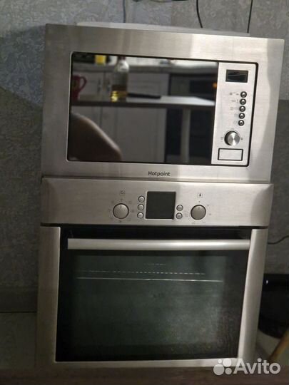 Микроволновая печь Hotpoint Ariston