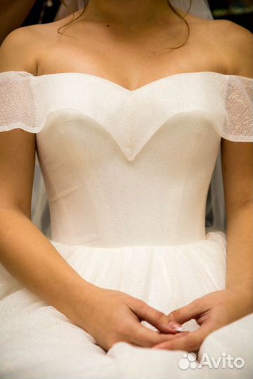 Платье свадебное