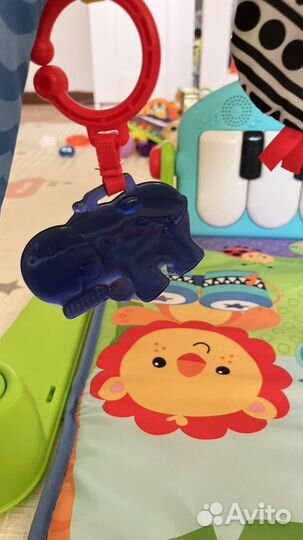 Развивающий коврик fisher price