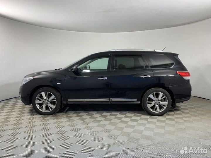 Nissan Pathfinder, 2015