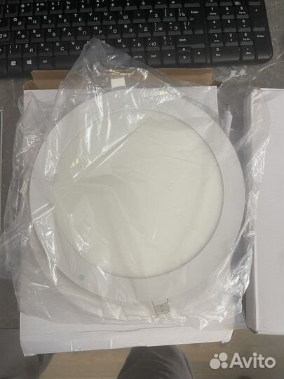 Светильник потолочный светодиодный встроенный