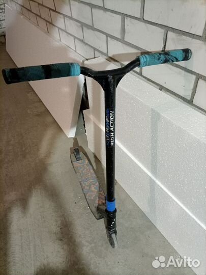 Трюковой самокат