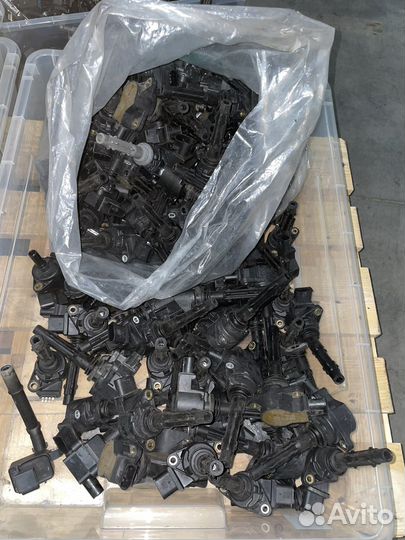 Катушка зажигания Mercedes m272 m273