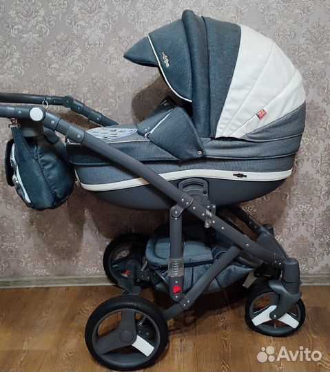 Коляска Adamex 3 в 1.Гелевые колёса