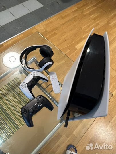 Sony PS5 DE комплект