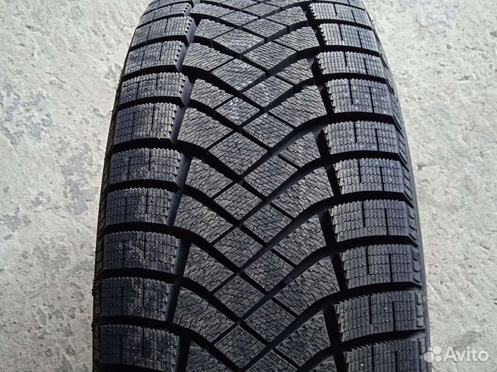 Pirelli Ice Zero FR 225/65 R17 106T