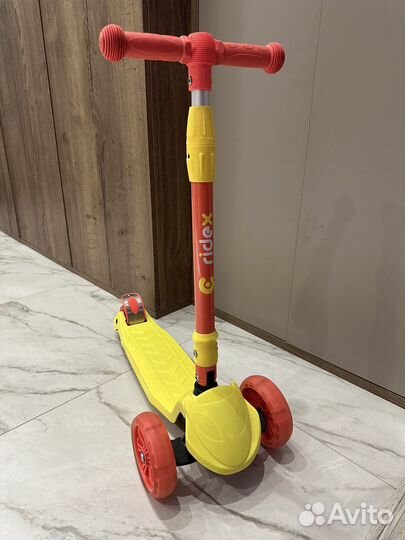 Самокат новый Bunny Ridex