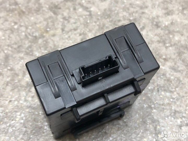 Блок управления сигнализацией Mercedes-Benz