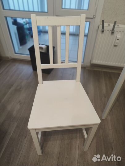 Стол раздвижной IKEA и 4 стула