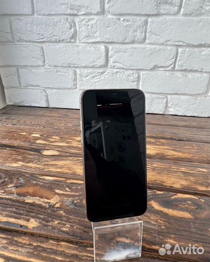 iPhone 11 Pro, 256 ГБ