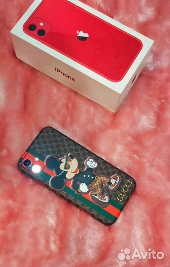 Телефон iPhone 11