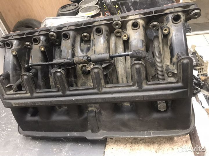 Коллектор впускной BMW X5 E39 E46 X3