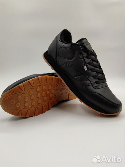 Reebok Classic Leather Intense Black Gum