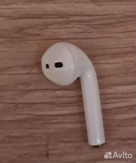 Беспроводные наушники apple airpods 1