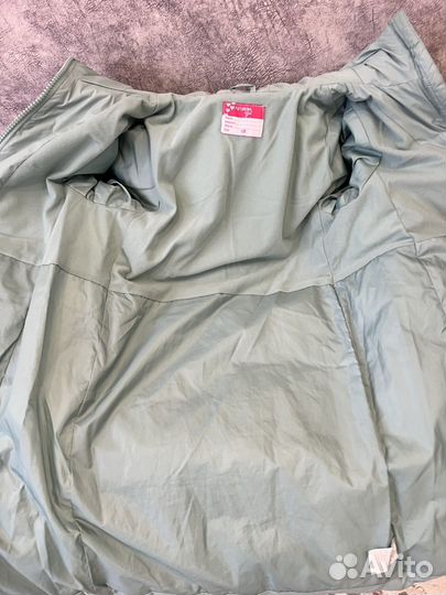 Куртка на девочку 128